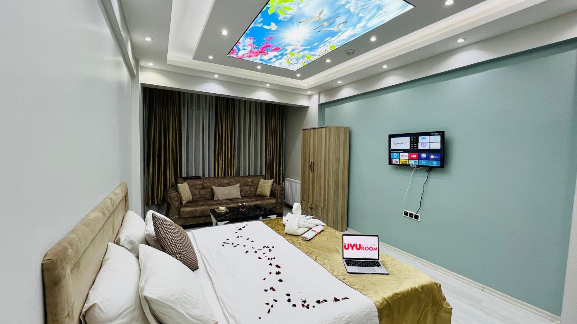 Uyu Room Usak Otel ภายนอก รูปภาพ