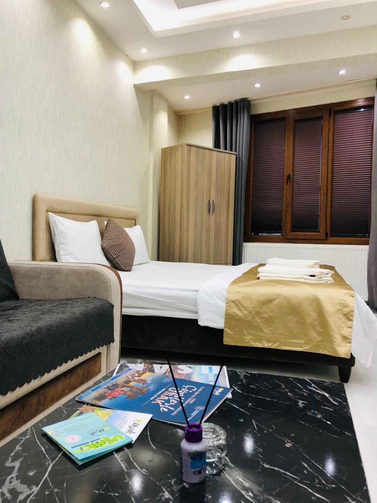 Uyu Room Usak Otel ภายนอก รูปภาพ